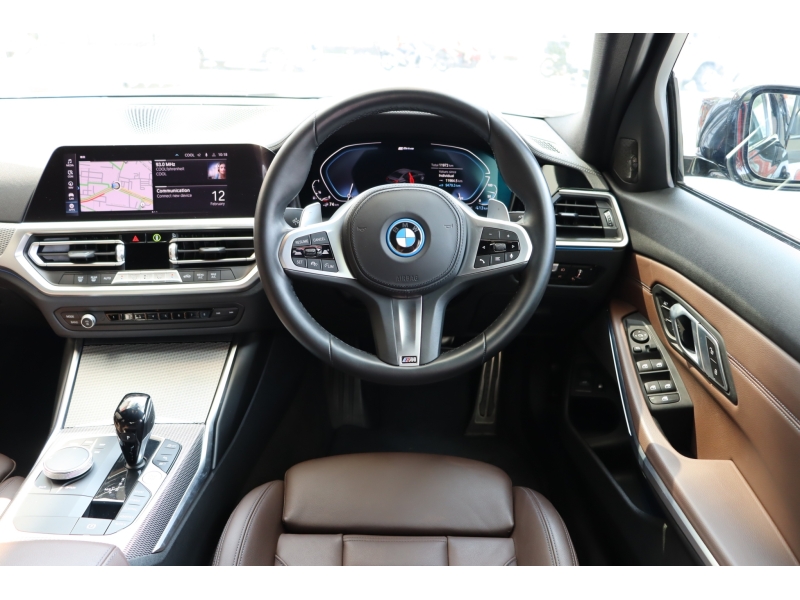 BMW 330e M Sport