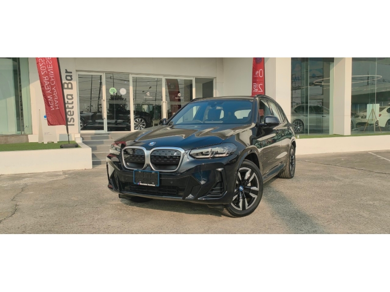 BMW iX3 M Sport Inspiring