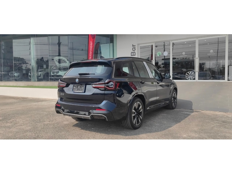 BMW iX3 M Sport Inspiring