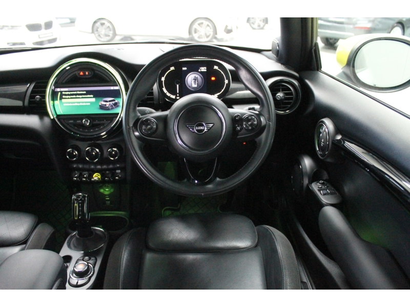 MINI Cooper SE