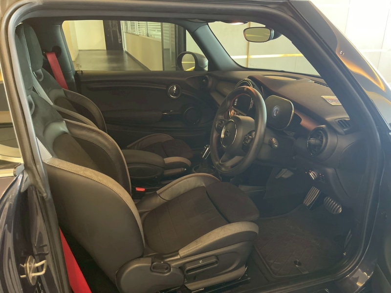MINI Cooper John Cooper Works GP