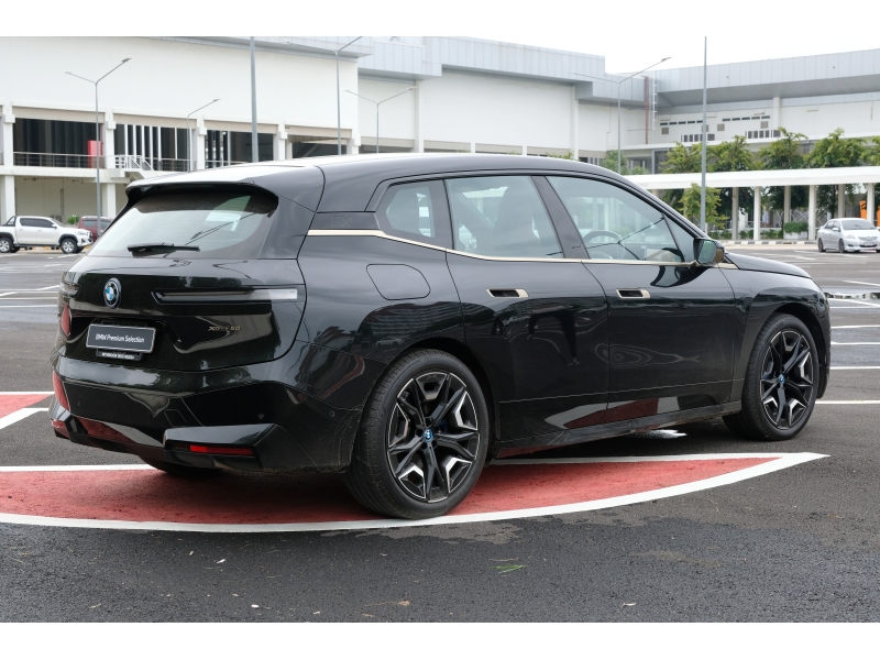 BMW iX xDrive50 Sport