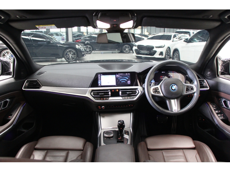 BMW 330e M Sport