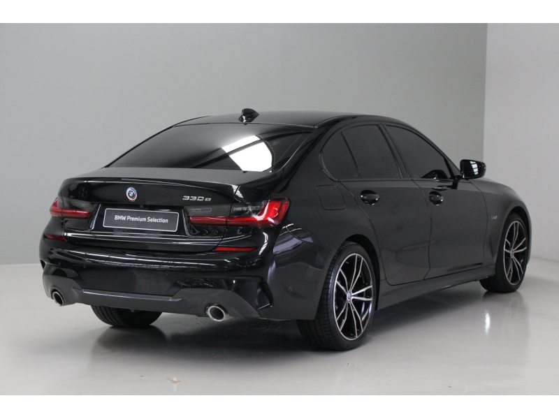 BMW 330e M Sport