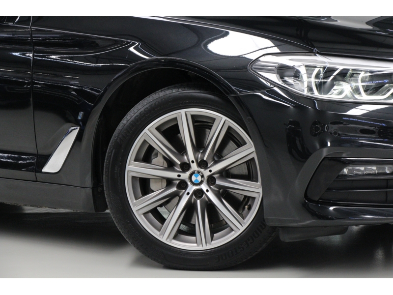 BMW 530e Elite