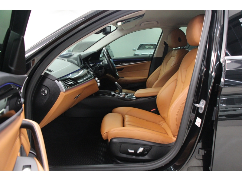 BMW 530e Elite