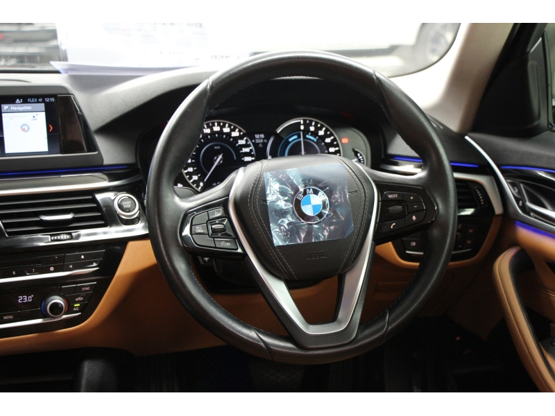 BMW 530e Elite
