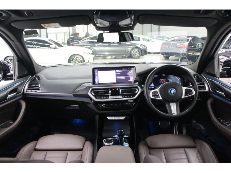 BMW iX3 M Sport