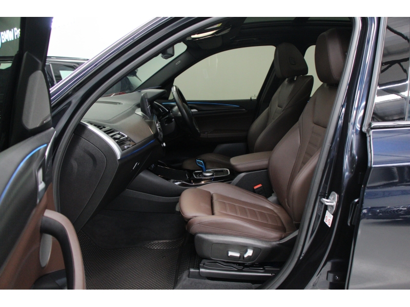 BMW iX3 M Sport