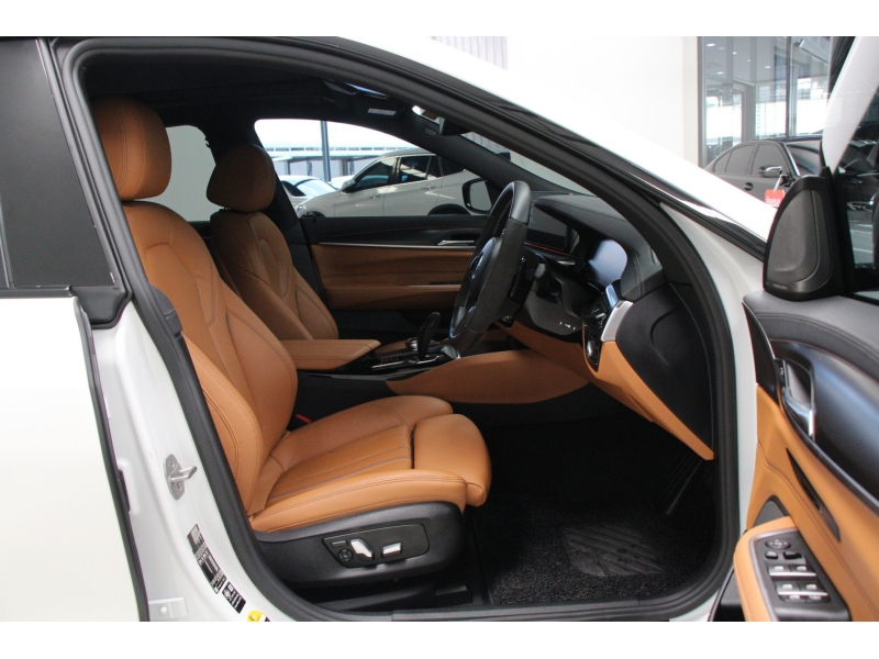 BMW 630i Gran Turismo M Sport BMW 630i Gran Turismo M Sport