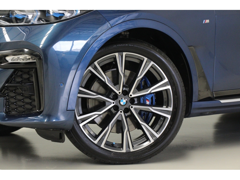 BMW X7 xDrive30d M Sport BMW X7 xDrive30d M Sport