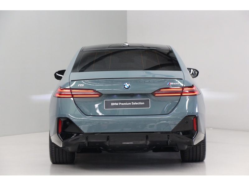 BMW i5 M60 xDrive