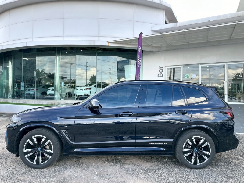 BMW iX3 M Sport Inspiring