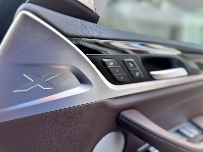 BMW iX3 M Sport Inspiring