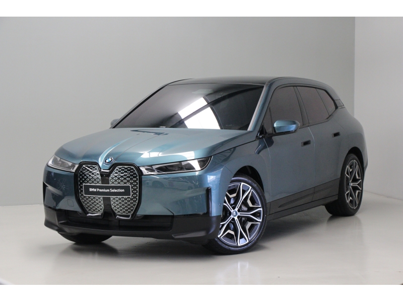 BMW iX xDrive40 BMW iX xDrive40