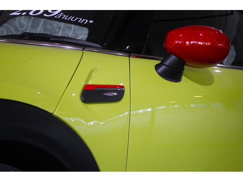 MINI Cooper John Cooper Works