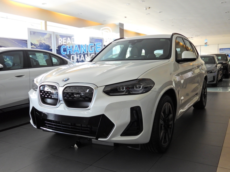 BMW iX3 M Sport Inspiring