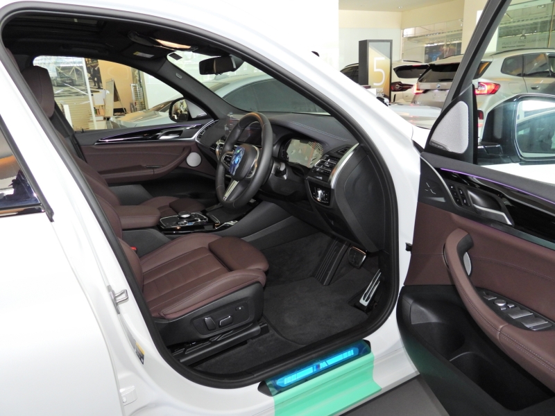 BMW iX3 M Sport Inspiring