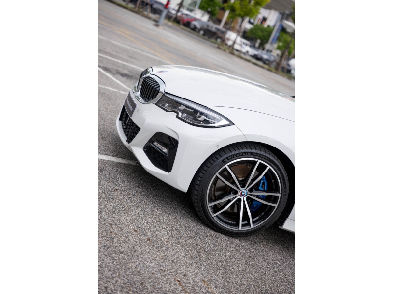 BMW 330e M Sport