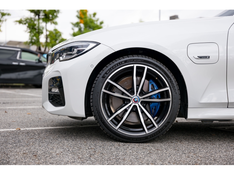 BMW 330e M Sport