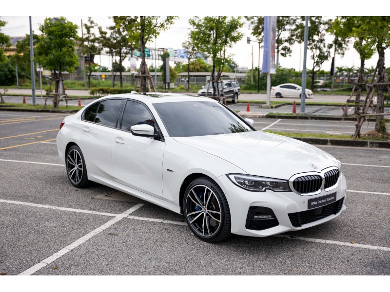 BMW 330e M Sport