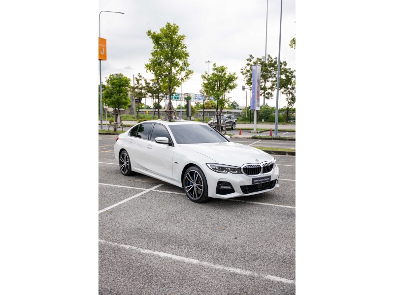 BMW 330e M Sport