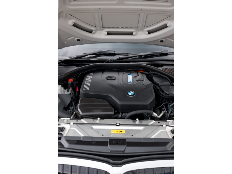 BMW 330e M Sport