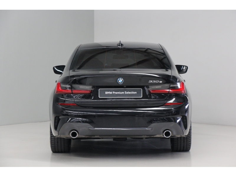 BMW 330e M Sport