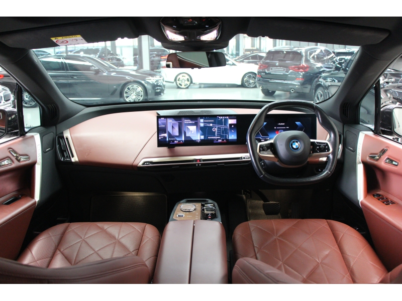 BMW iX xDrive40