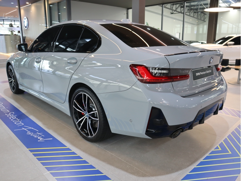 BMW 330e M Sport