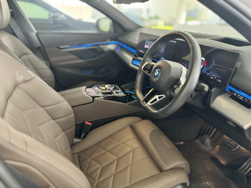 BMW i5 eDrive40 M Sport