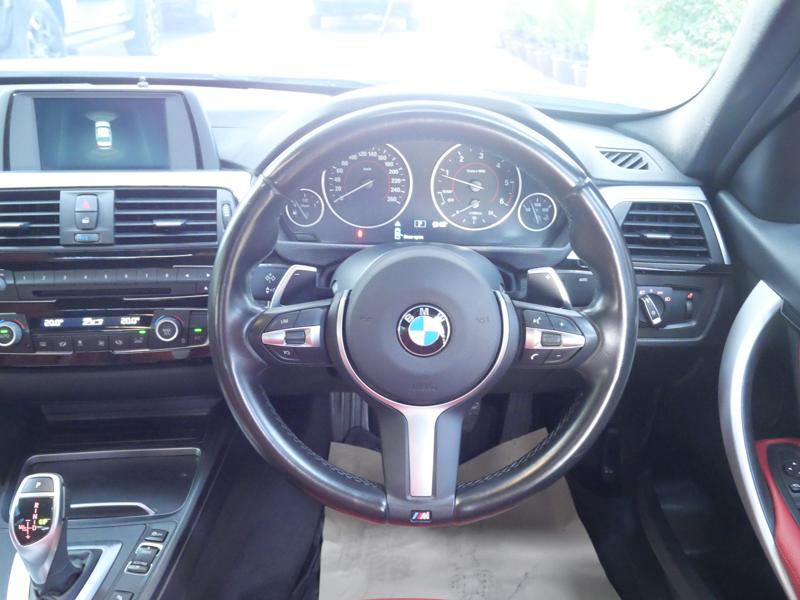 BMW 320d 