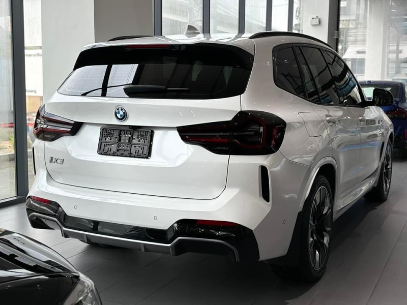 BMW iX3 M Sport