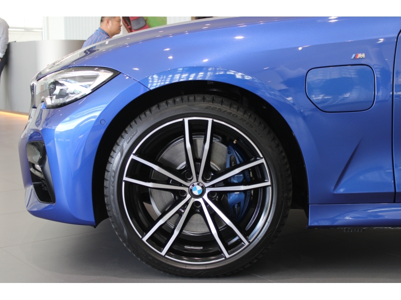 BMW 330e M Sport