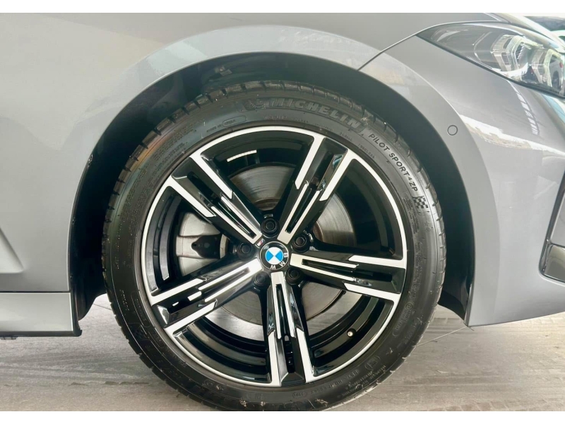 BMW 330Li M Sport