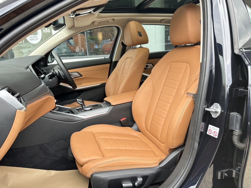 BMW 330Li M Sport