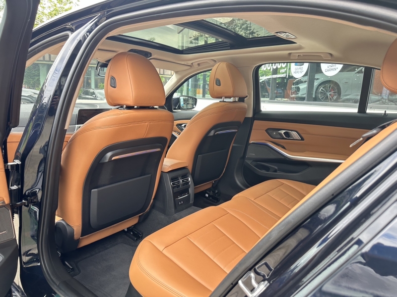 BMW 330Li M Sport