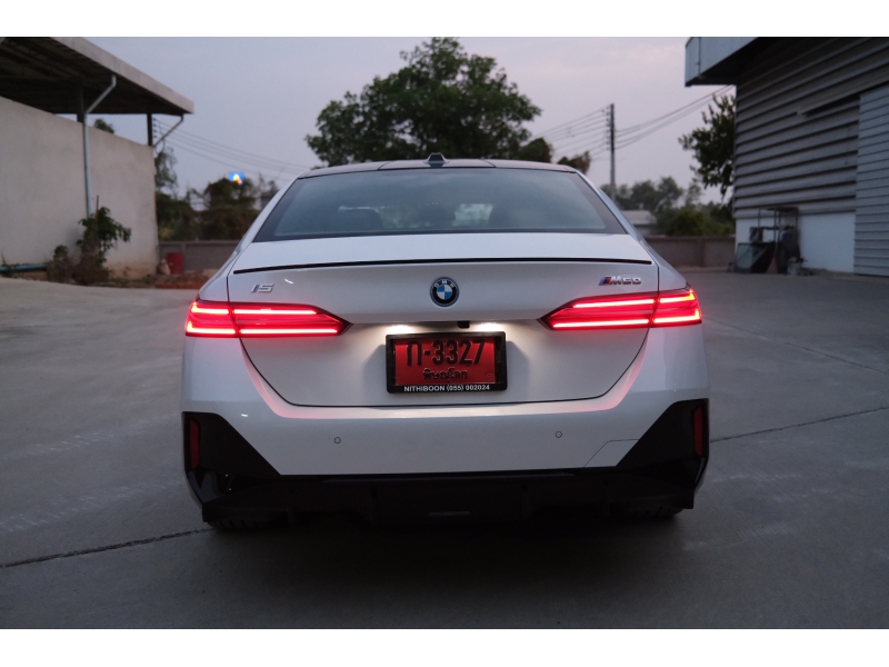 BMW i5 M60 xDrive