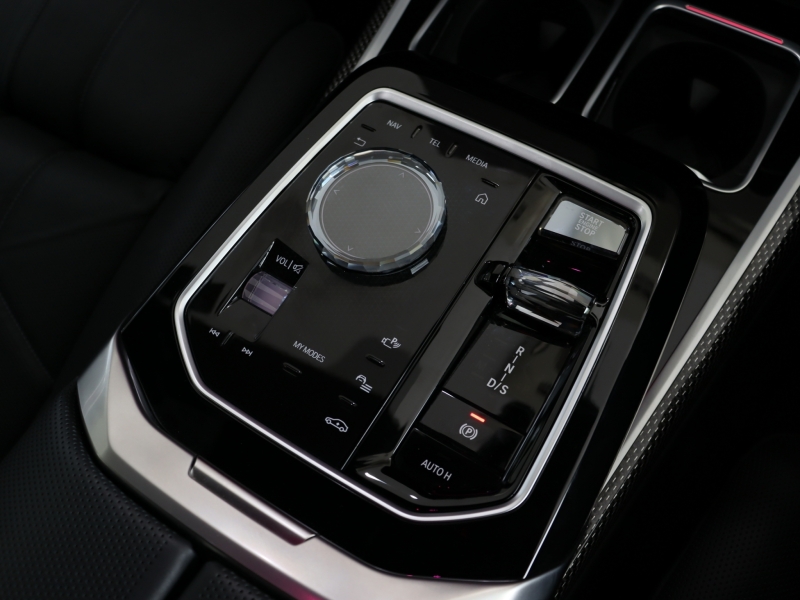 BMW 750e xDrive M Sport