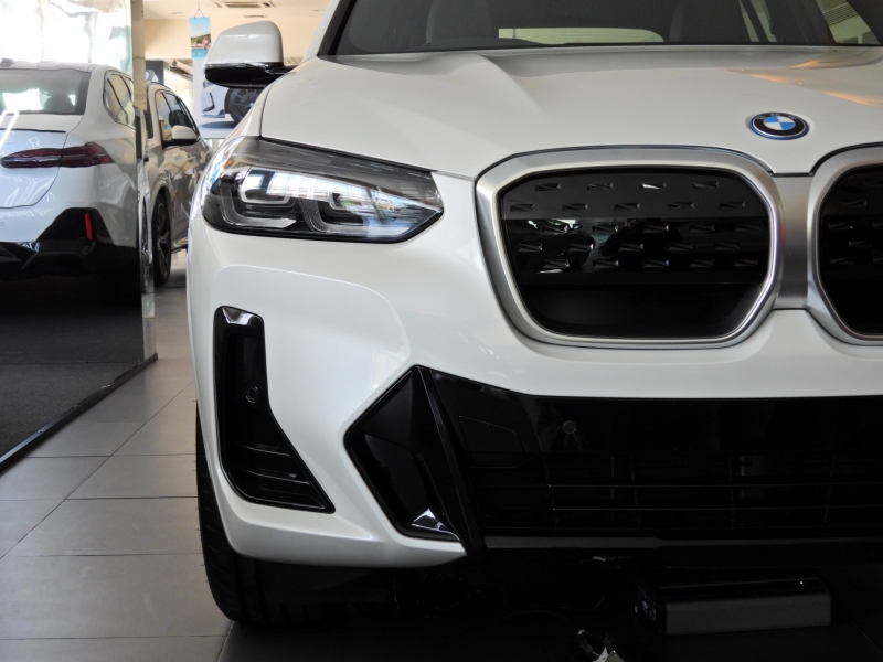 BMW iX3 M Sport Inspiring