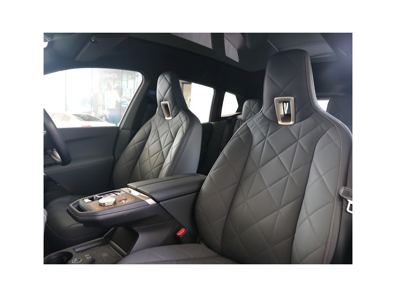 BMW iX xDrive40 Sport