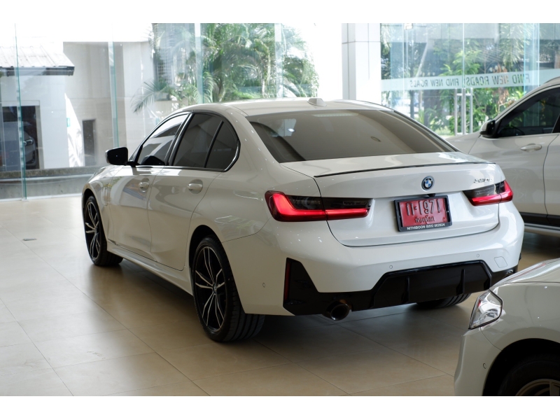 BMW 330e M Sport
