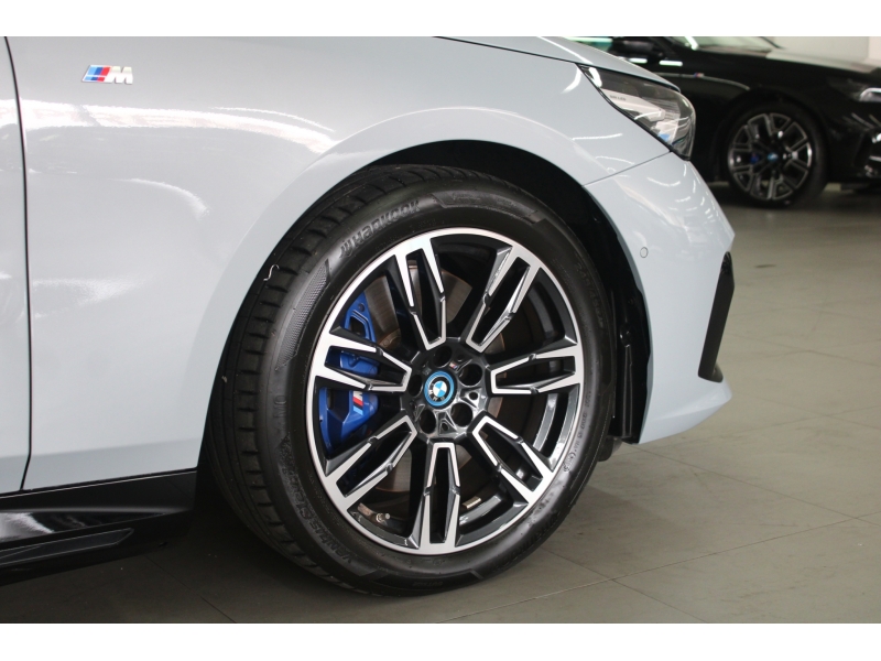 BMW i5 eDrive40 M Sport