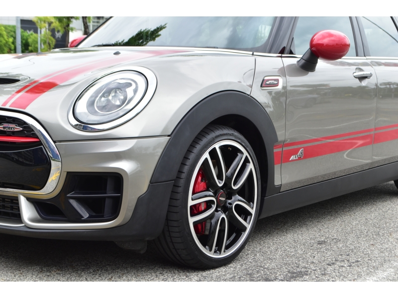 MINI Cooper John Cooper Works