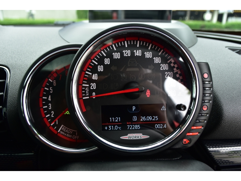 MINI Cooper John Cooper Works