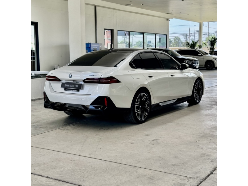 BMW i5 eDrive40 M Sport