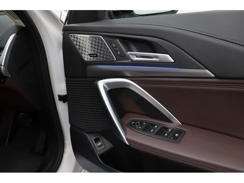 BMW iX1 eDrive20L M Sport