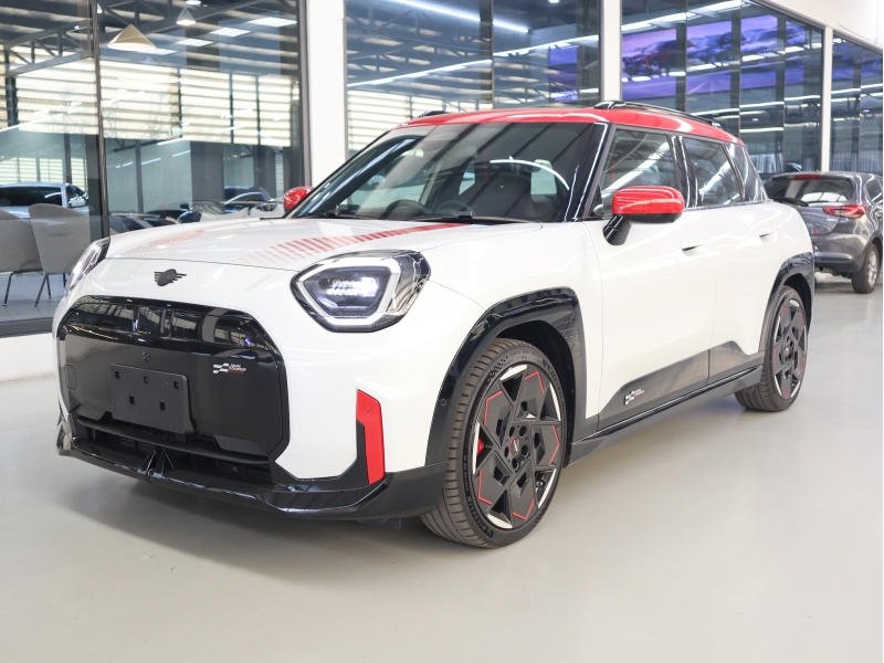 MINI Aceman John Cooper Works Aceman EJCW