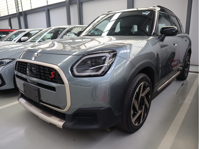 MINI Countryman S ALL4 Hightrim