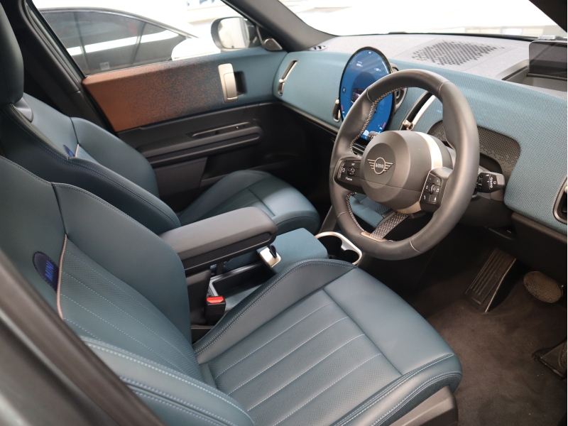 MINI Countryman S ALL4 Hightrim